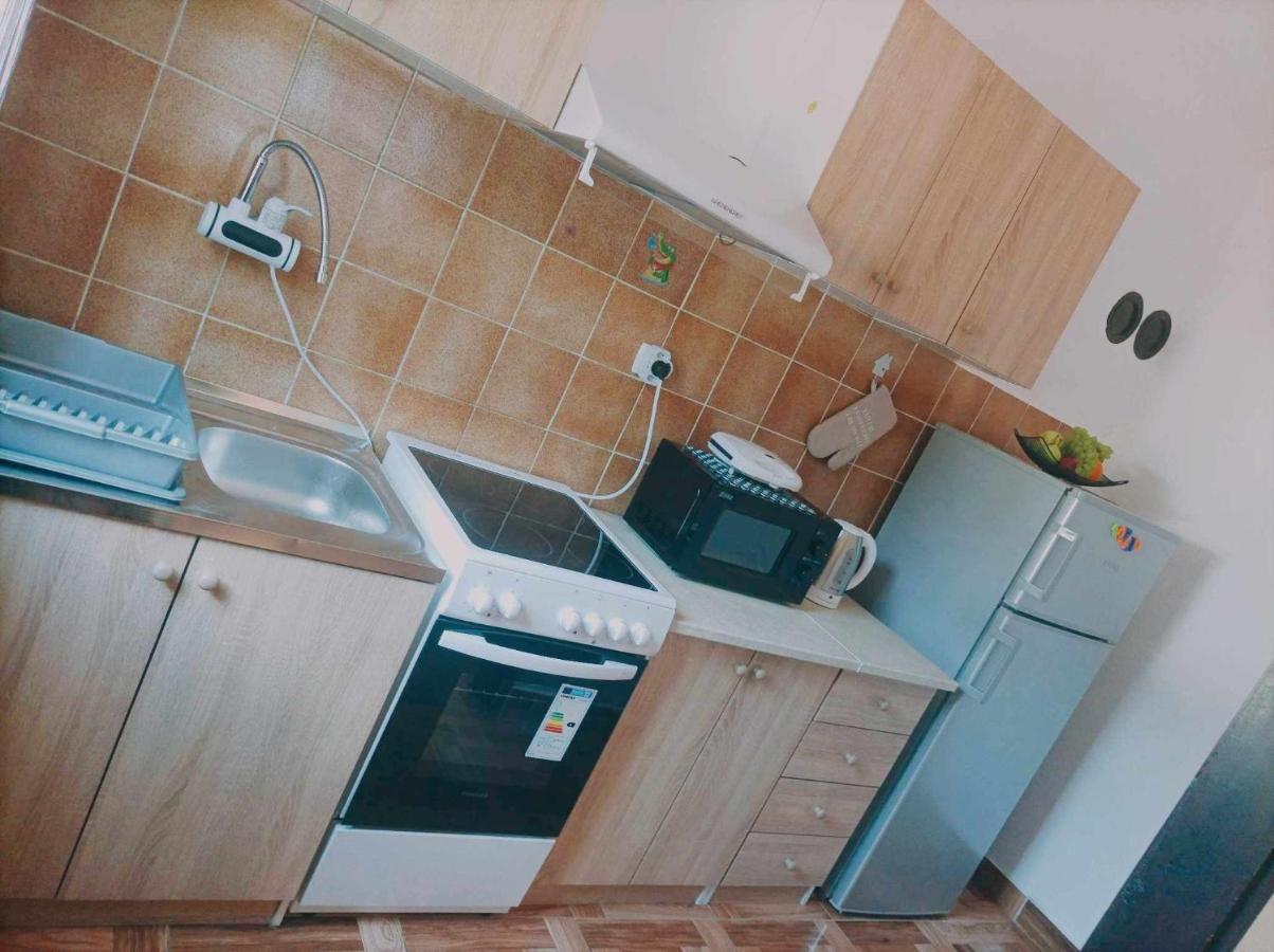 Apartman Mr Potpićan エクステリア 写真